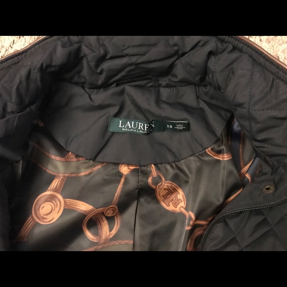 Lauren Ralph Lauren Trim Quilted Coat - Picture 7 of 8